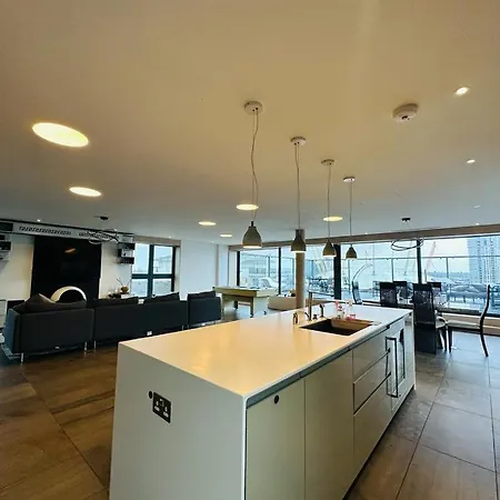 Canary Wharf & O2 Penthouse